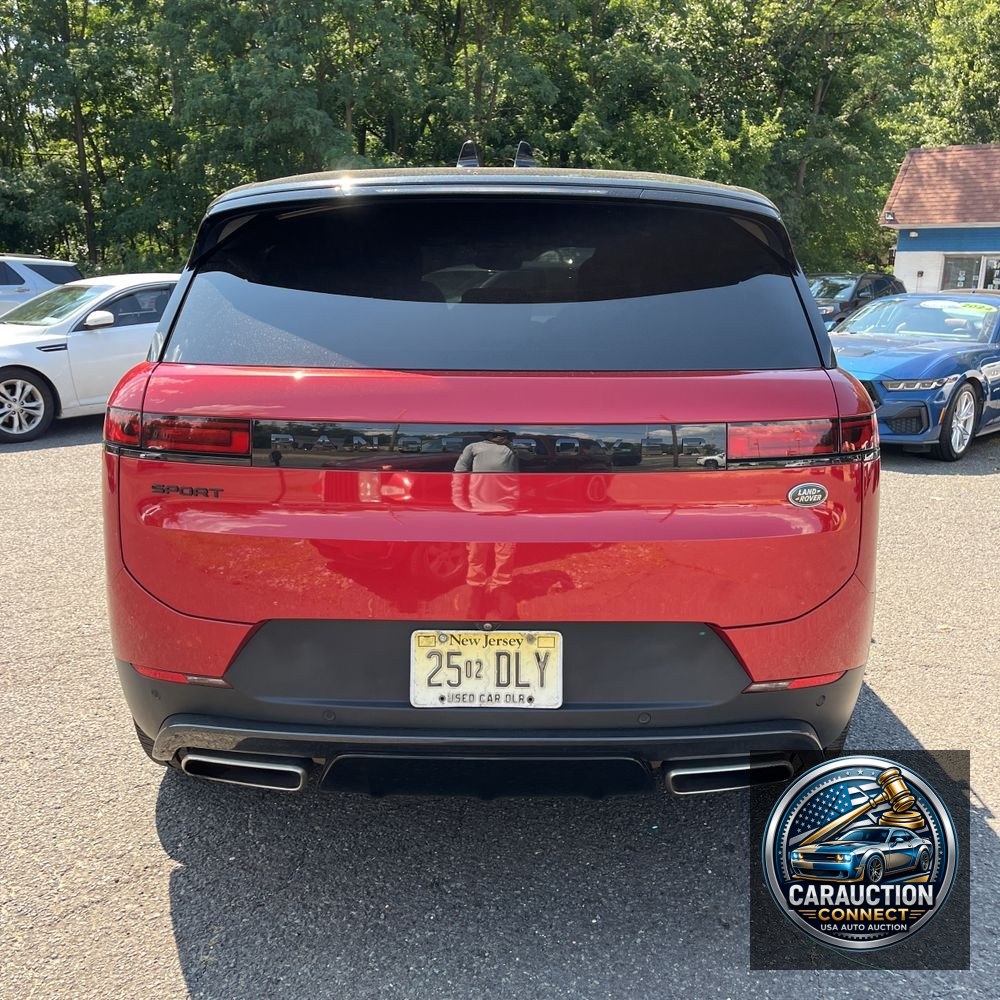 2023 Land Rover Range Rover Sport P360 SE