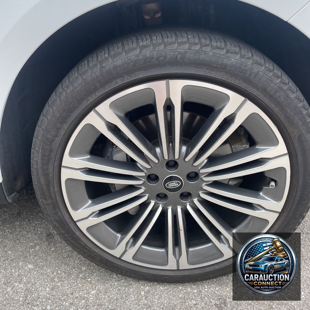 2024 Land Rover Range Rover Sport P360 SE