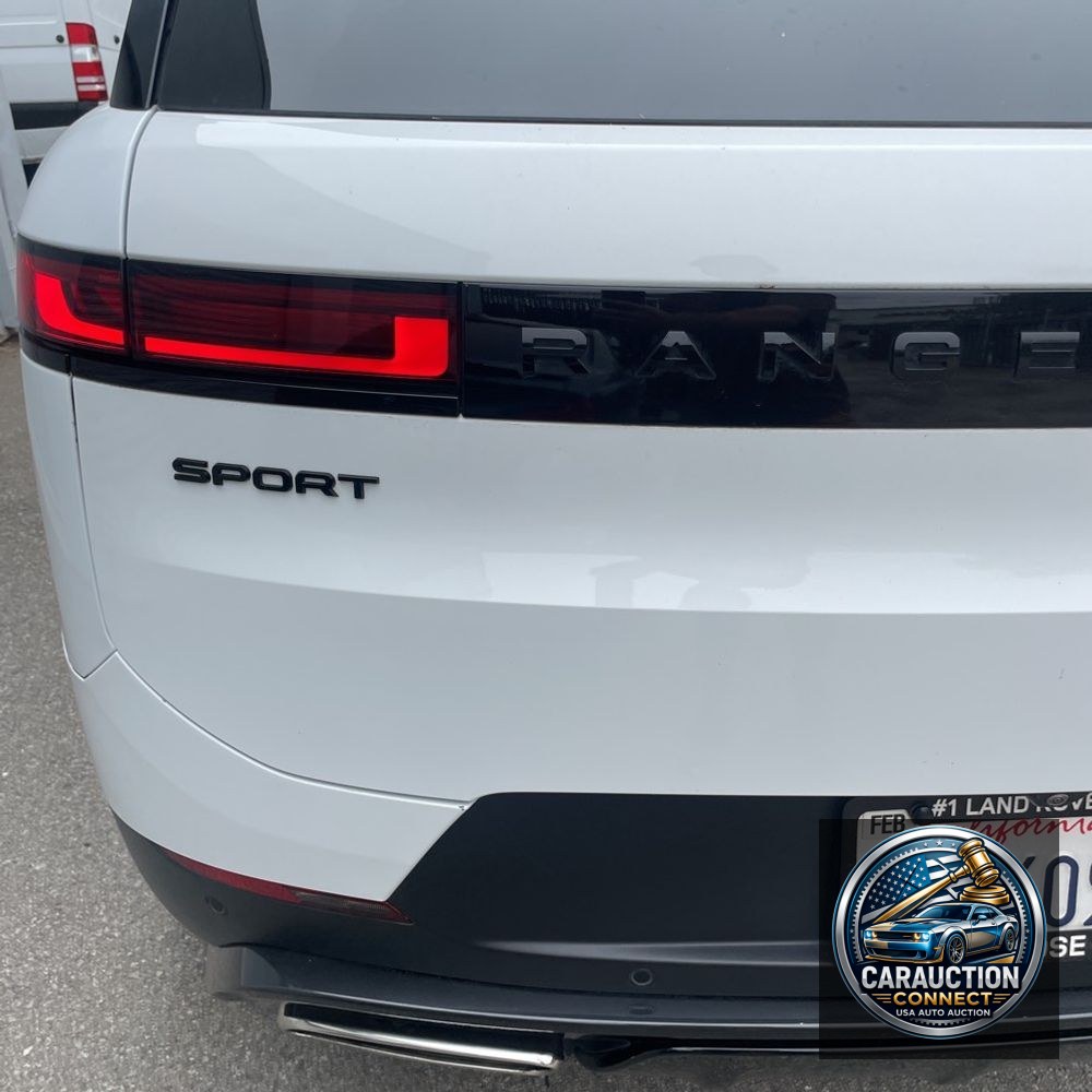 2024 Land Rover Range Rover Sport P360 SE