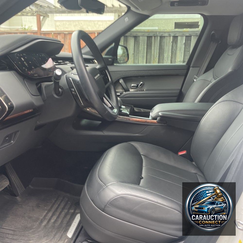 2024 Land Rover Range Rover Sport P360 SE