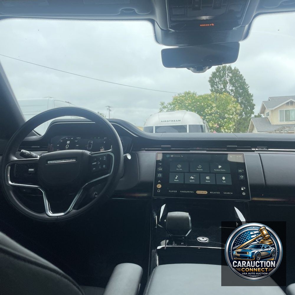 2024 Land Rover Range Rover Sport P360 SE