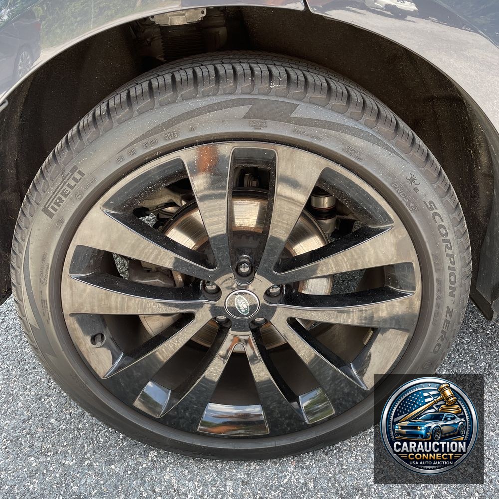 2024 Land Rover Range Rover Sport P360 SE