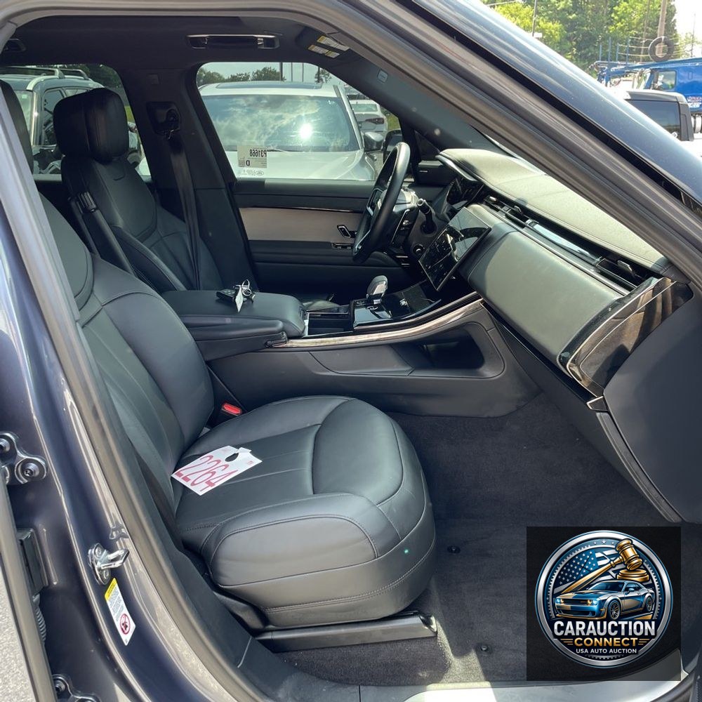 2024 Land Rover Range Rover Sport P360 SE