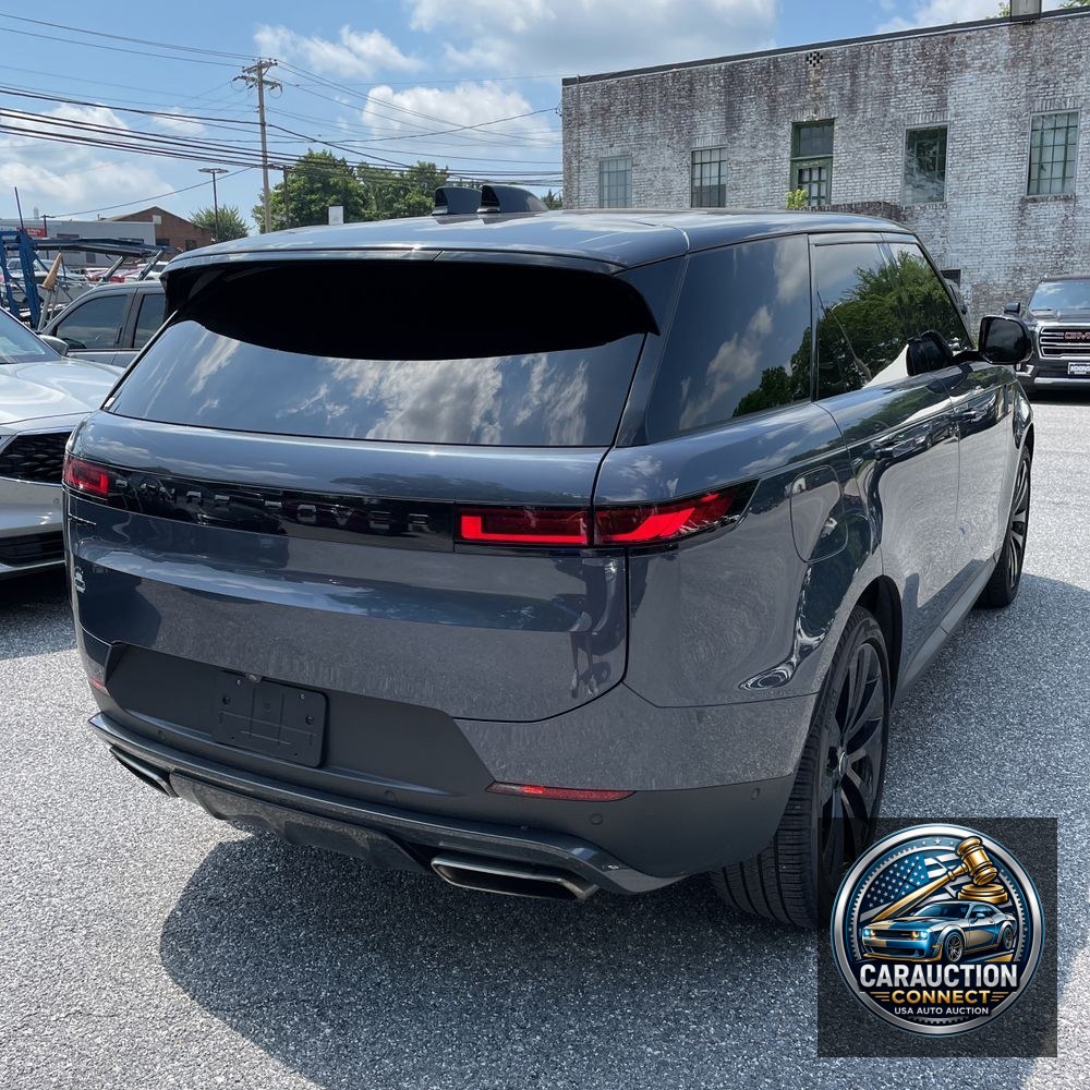 2024 Land Rover Range Rover Sport P360 SE