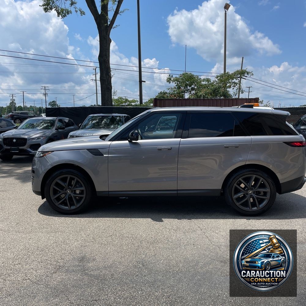 2024 Land Rover Range Rover Sport P360 SE
