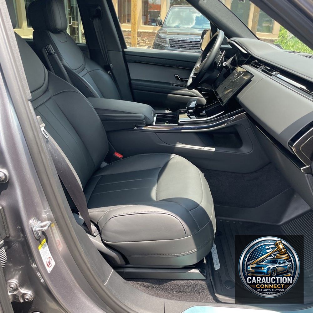 2024 Land Rover Range Rover Sport P360 SE