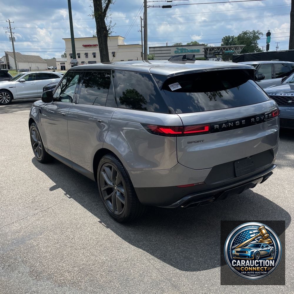 2024 Land Rover Range Rover Sport P360 SE