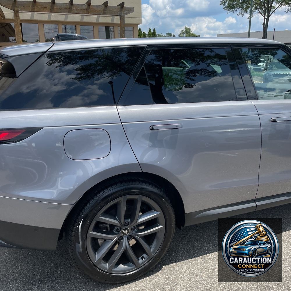 2024 Land Rover Range Rover Sport P360 SE