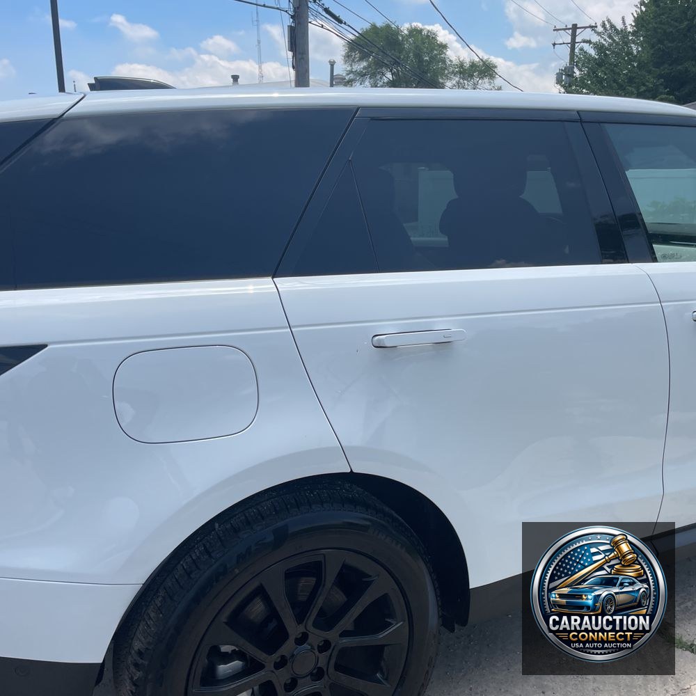 2025 Land Rover Range Rover Sport P360 SE