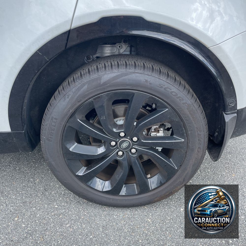 2025 Land Rover Discovery Sport P250 Dynamic SE