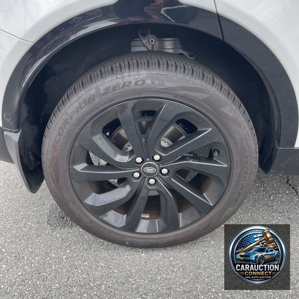 2025 Land Rover Discovery Sport P250 Dynamic SE