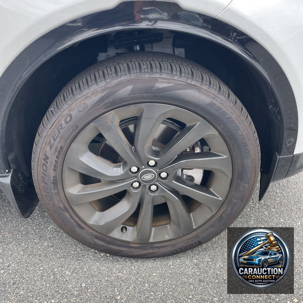 2025 Land Rover Discovery Sport P250 Dynamic SE