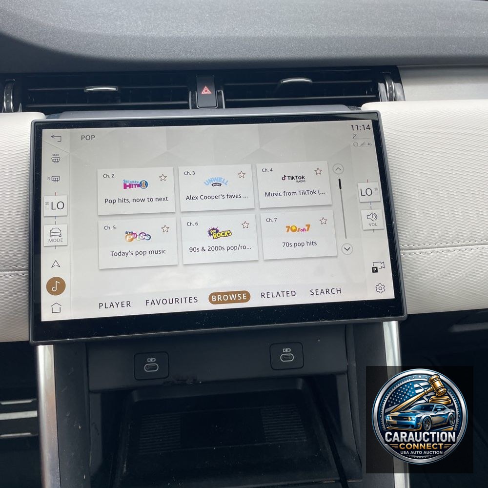 2025 Land Rover Discovery Sport P250 Dynamic SE