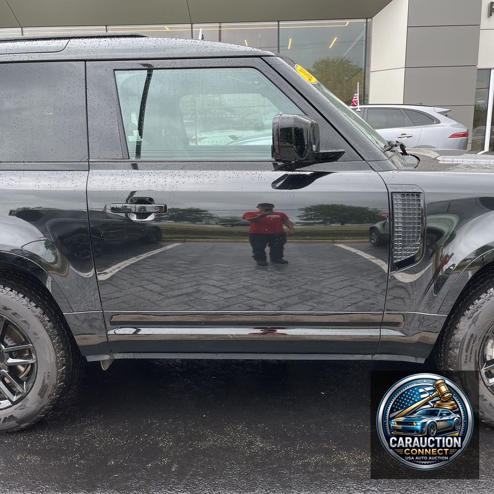2024 Land Rover Defender 90 P400 X-Dynamic SE