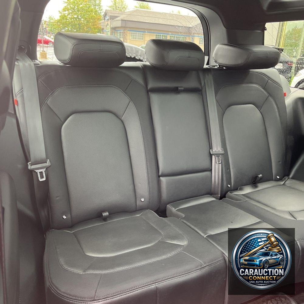 2024 Land Rover Defender 90 P400 X-Dynamic SE