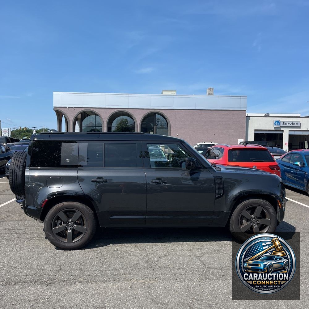 2023 Land Rover Defender 110 X-Dynamic SE