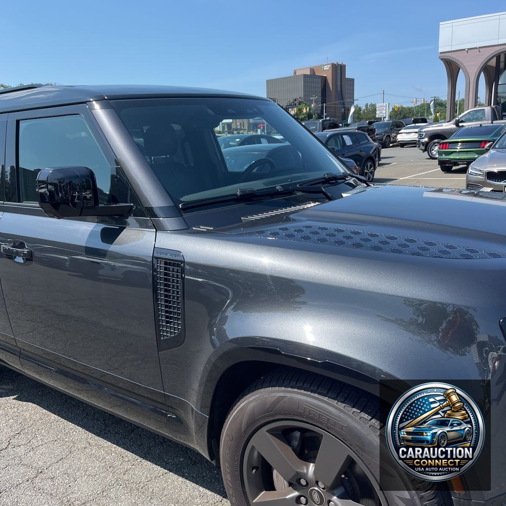2023 Land Rover Defender 110 X-Dynamic SE