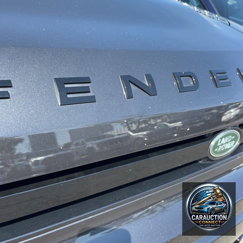 2023 Land Rover Defender 110 X-Dynamic SE