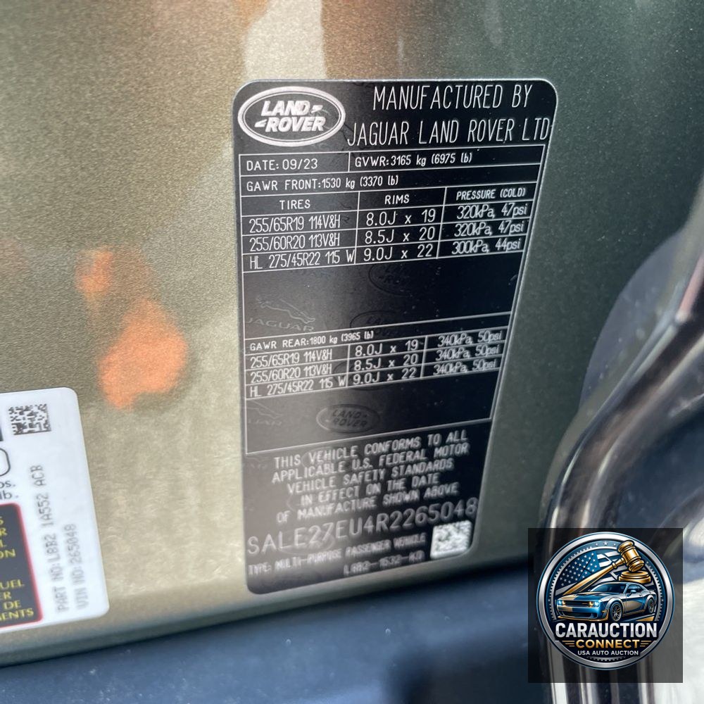 2024 Land Rover Defender 110 P400 X-Dynamic SE