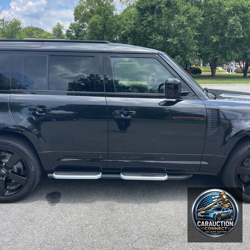 2023 Land Rover Defender 110 X-Dynamic SE