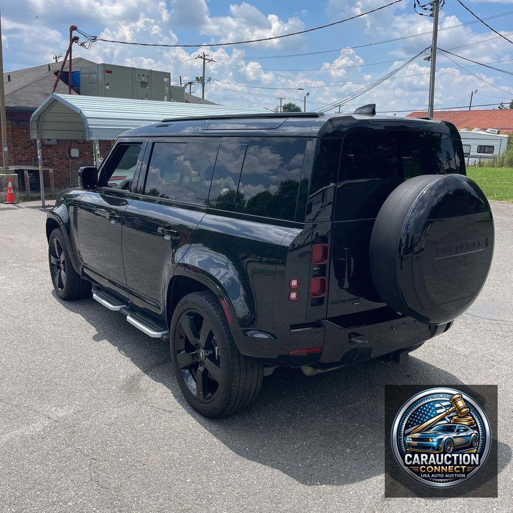 2023 Land Rover Defender 110 X-Dynamic SE