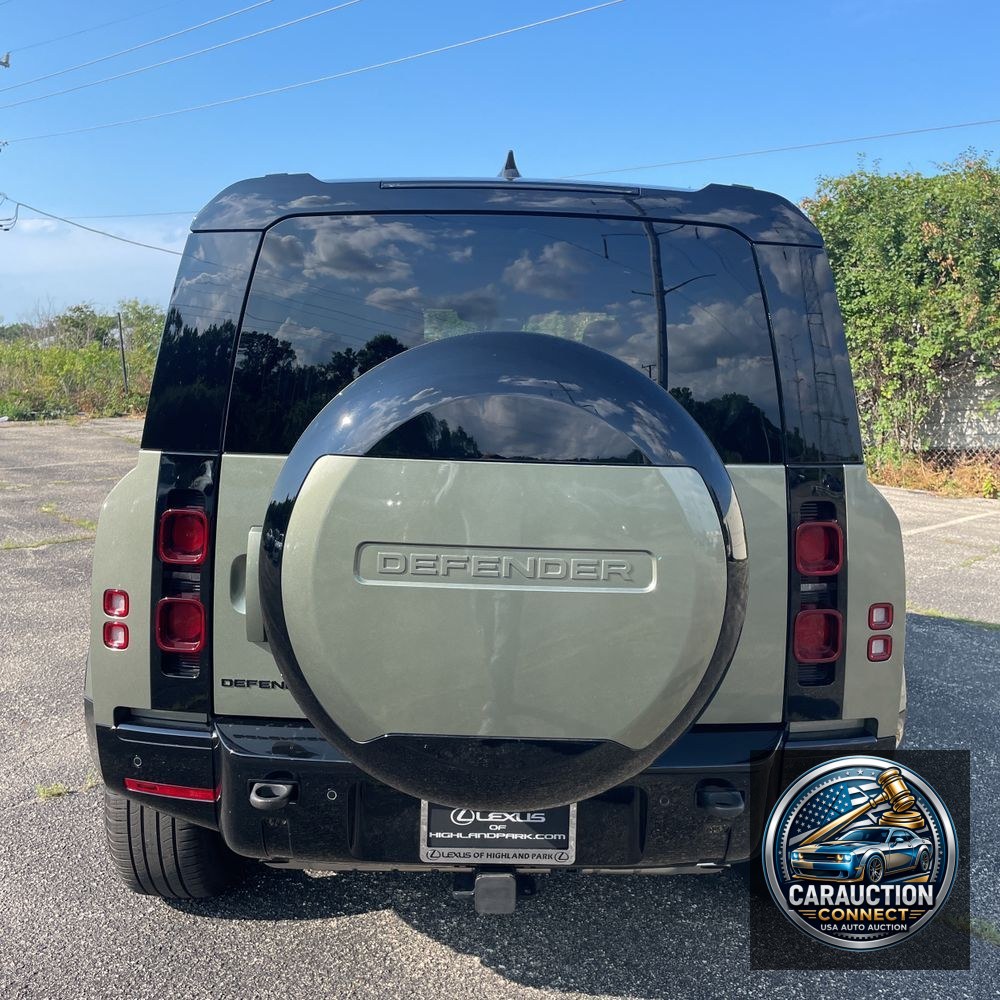 2024 Land Rover Defender 110 X-Dyn SE P400