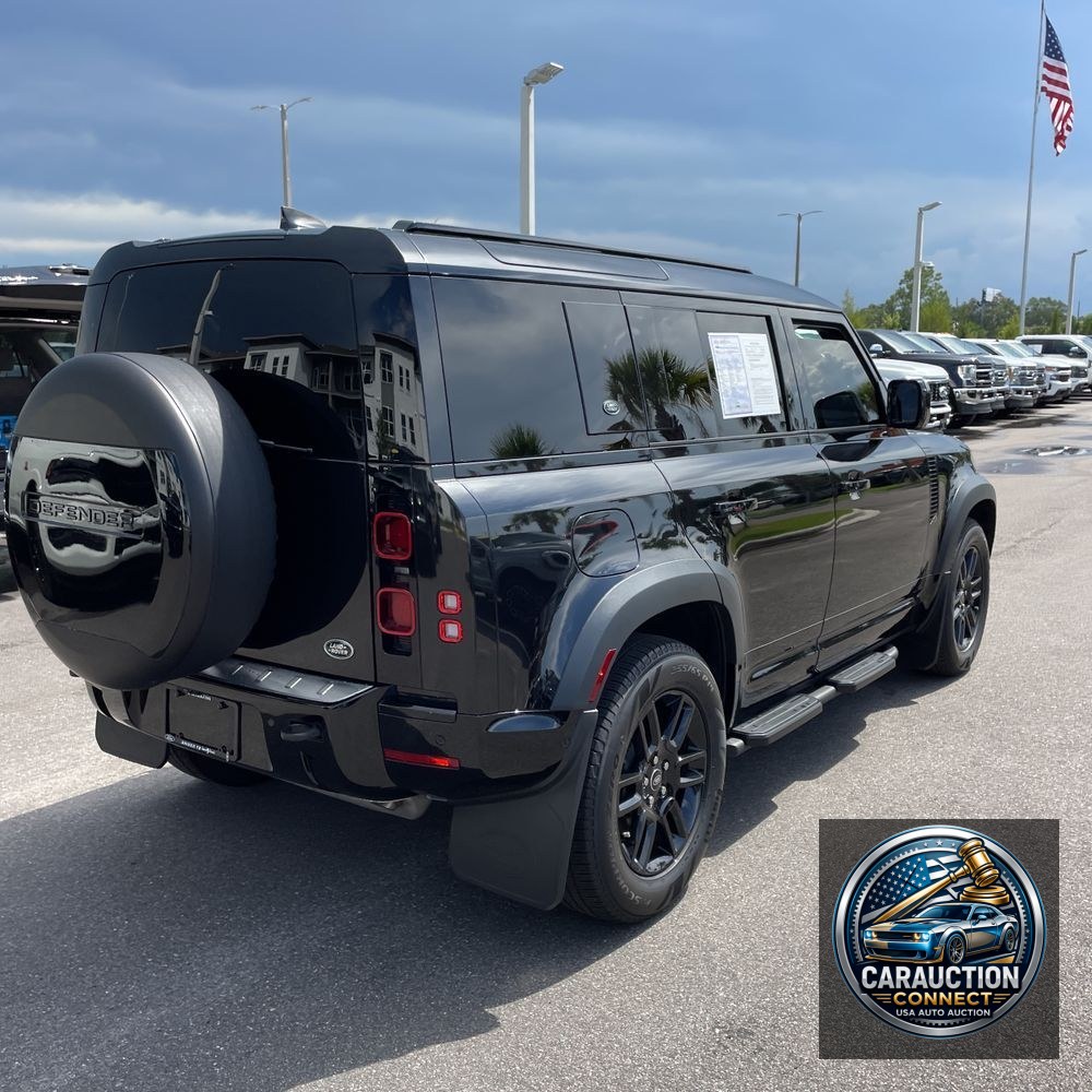 2023 Land Rover Defender 110 X-Dynamic SE