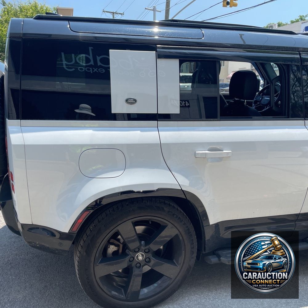 2023 Land Rover Defender 110 X-Dynamic SE