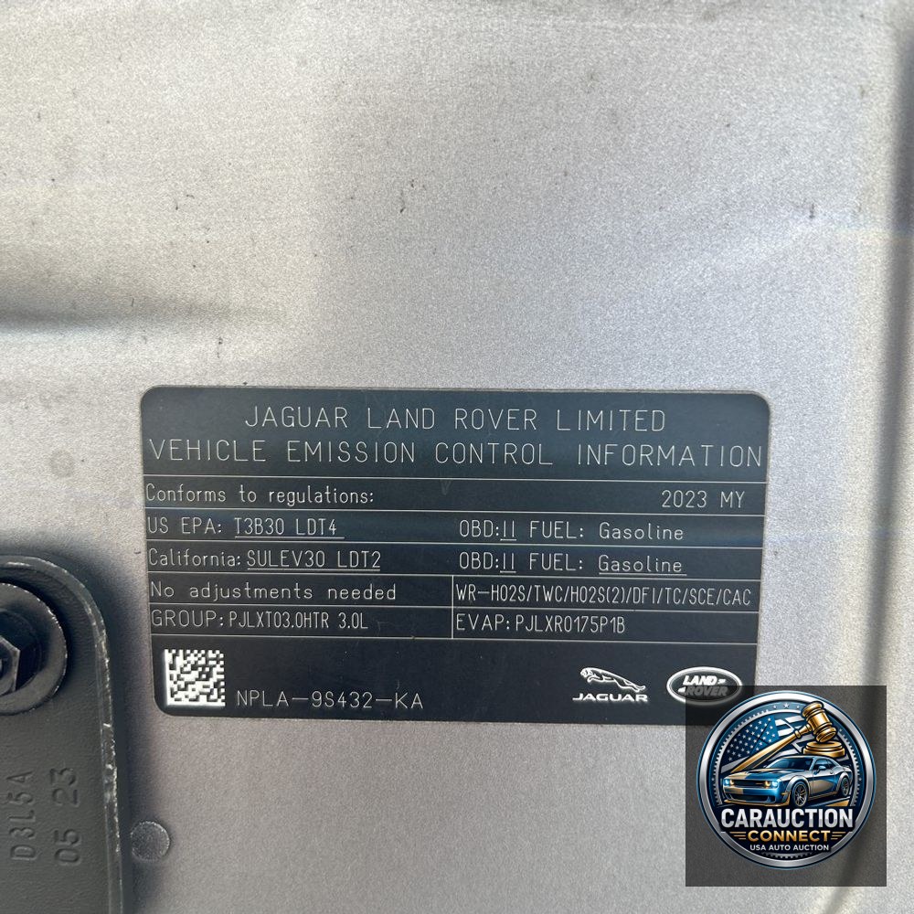 2023 Land Rover Defender 130 X-Dynamic SE