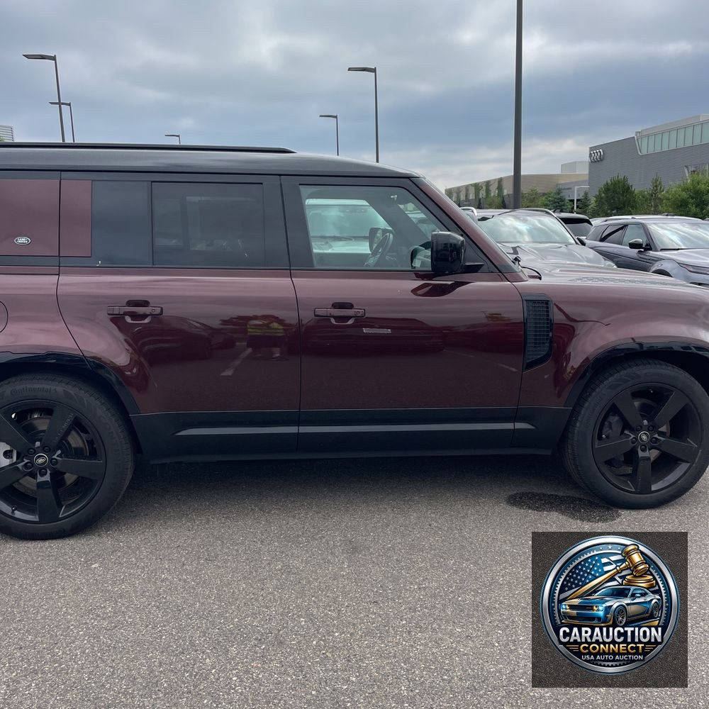 2023 Land Rover Defender 130 X-Dynamic SE