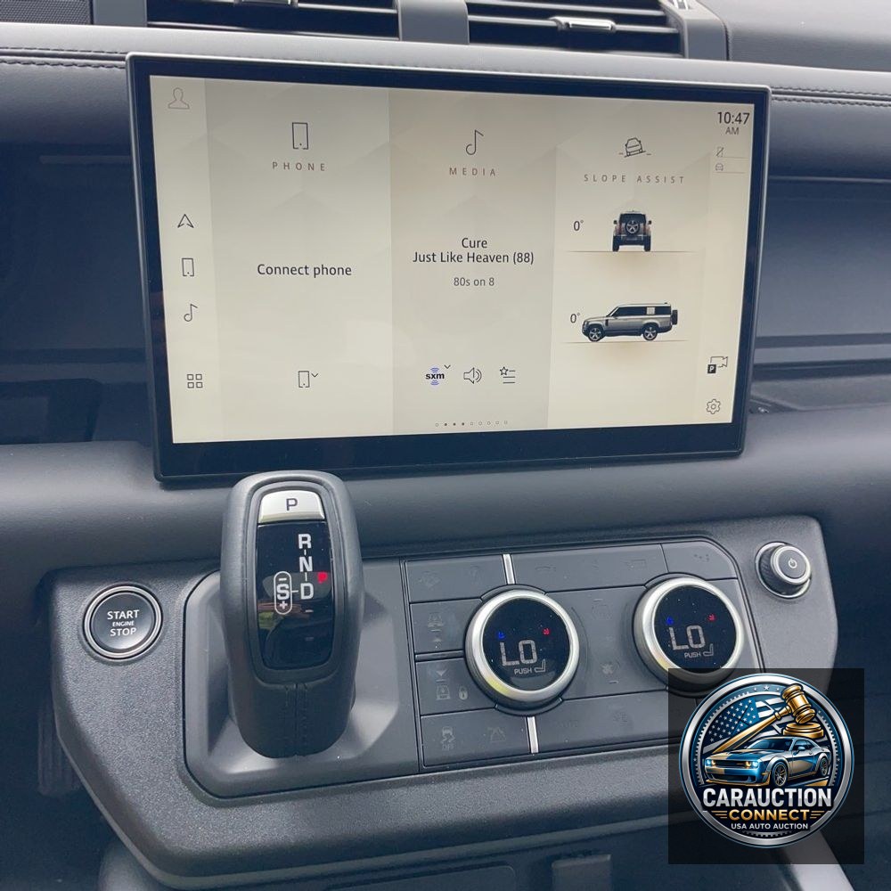 2023 Land Rover Defender 130 X-Dynamic SE