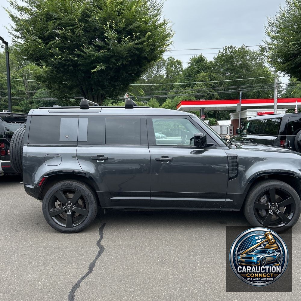 2022 Land Rover Defender 110 X-Dynamic HSE