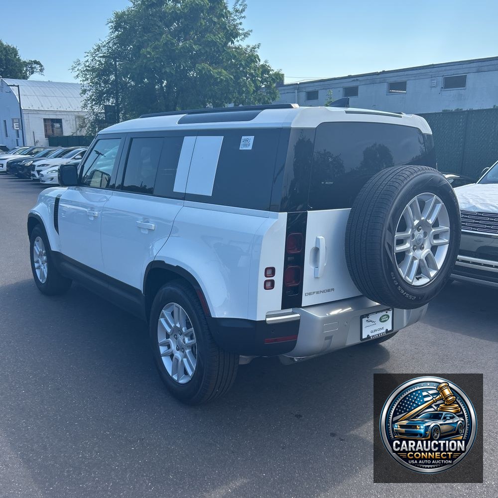 2025 Land Rover Defender 110 P400 S