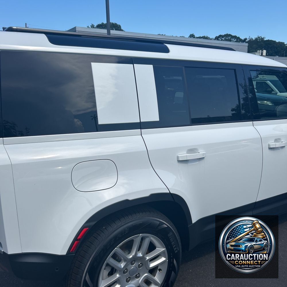 2025 Land Rover Defender 110 P400 S