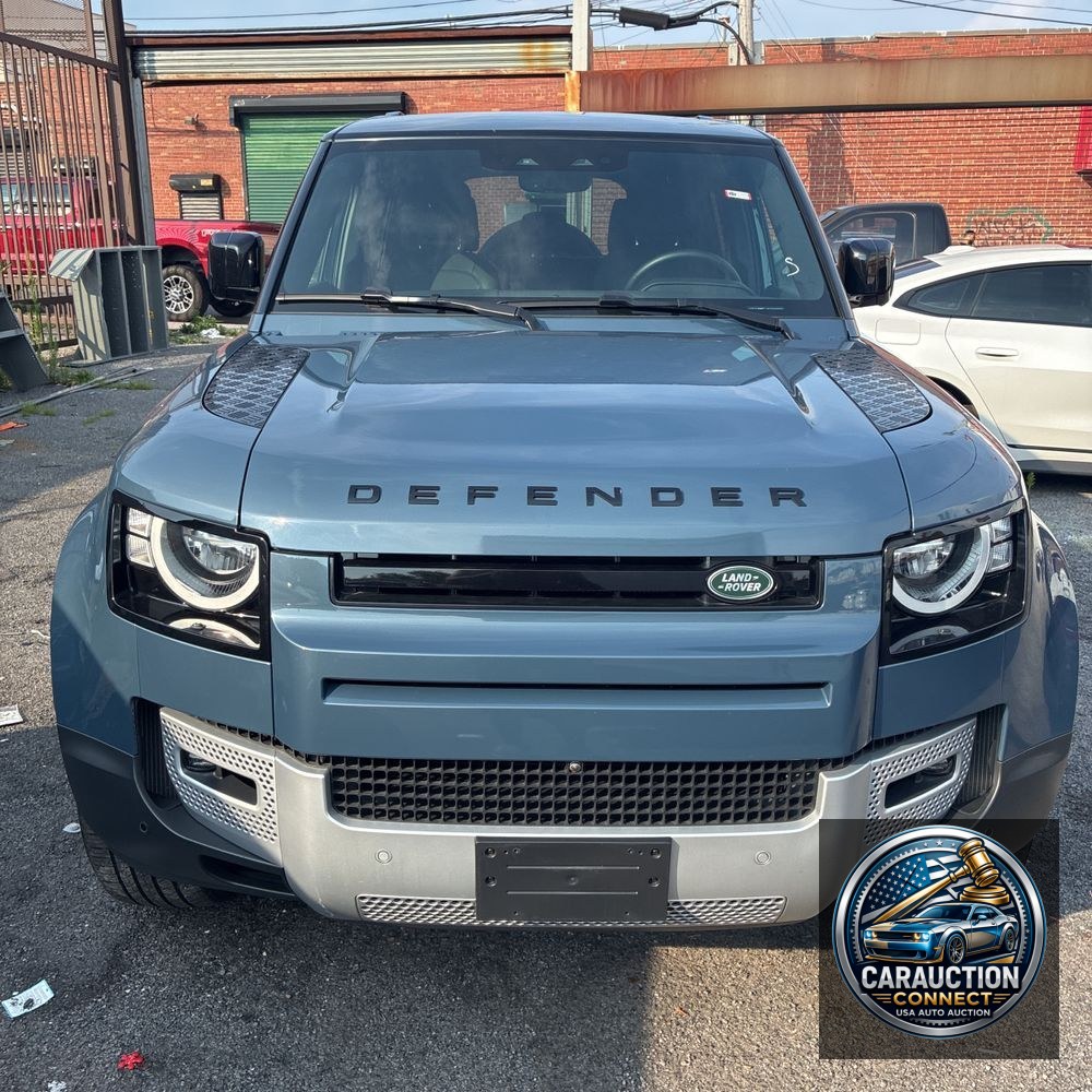 2023 Land Rover Defender 110 SE 4D SUV