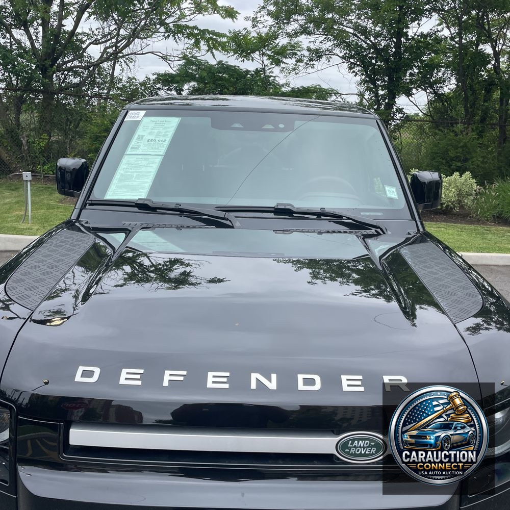 2025 Land Rover Defender 110 P300 S