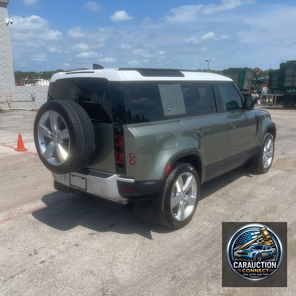 2024 Land Rover Defender 110 P300 S