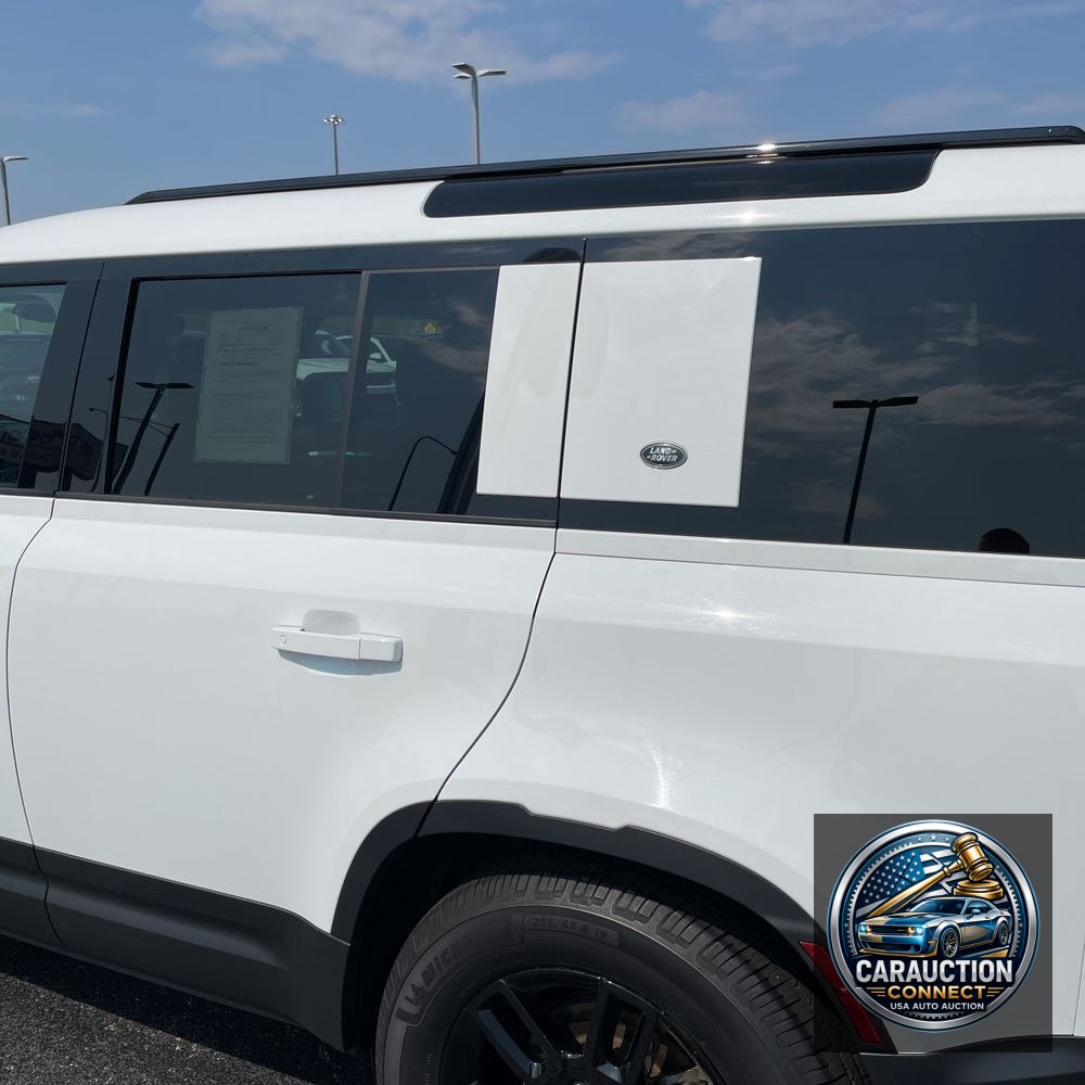 2024 Land Rover Defender 110 P300 S