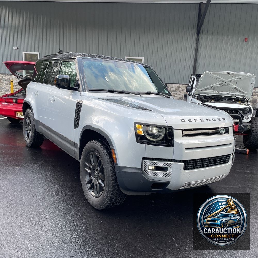 2024 Land Rover Defender 110 P300 S