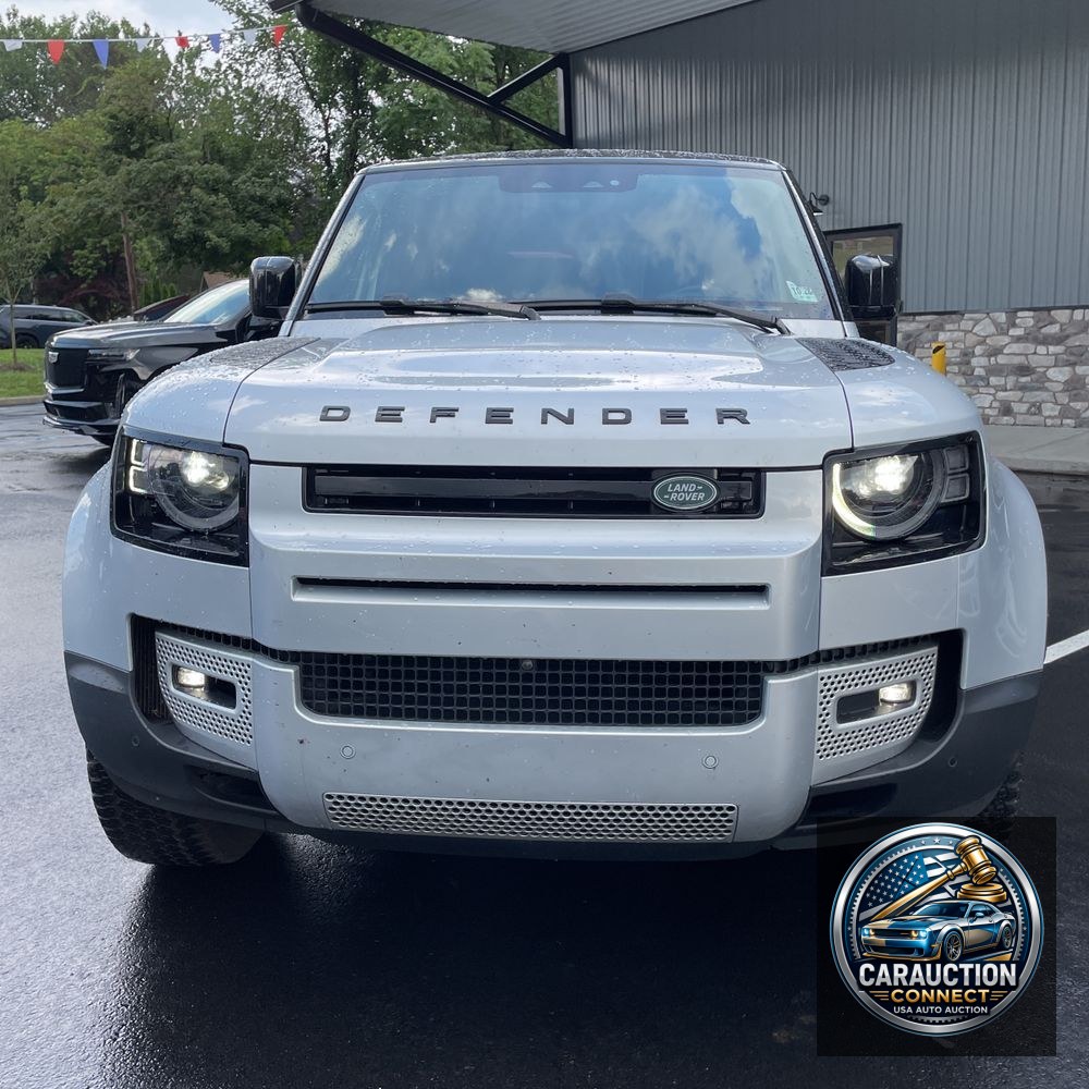 2024 Land Rover Defender 110 P300 S