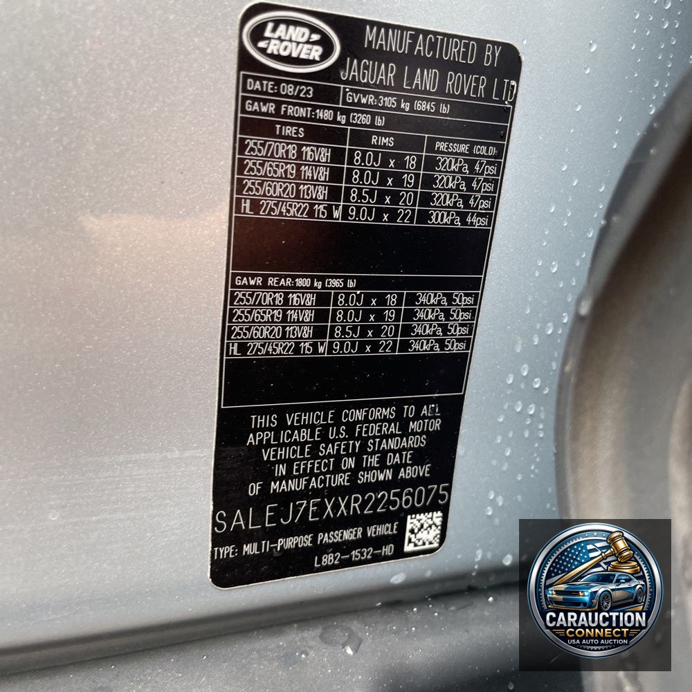 2024 Land Rover Defender 110 P300 S