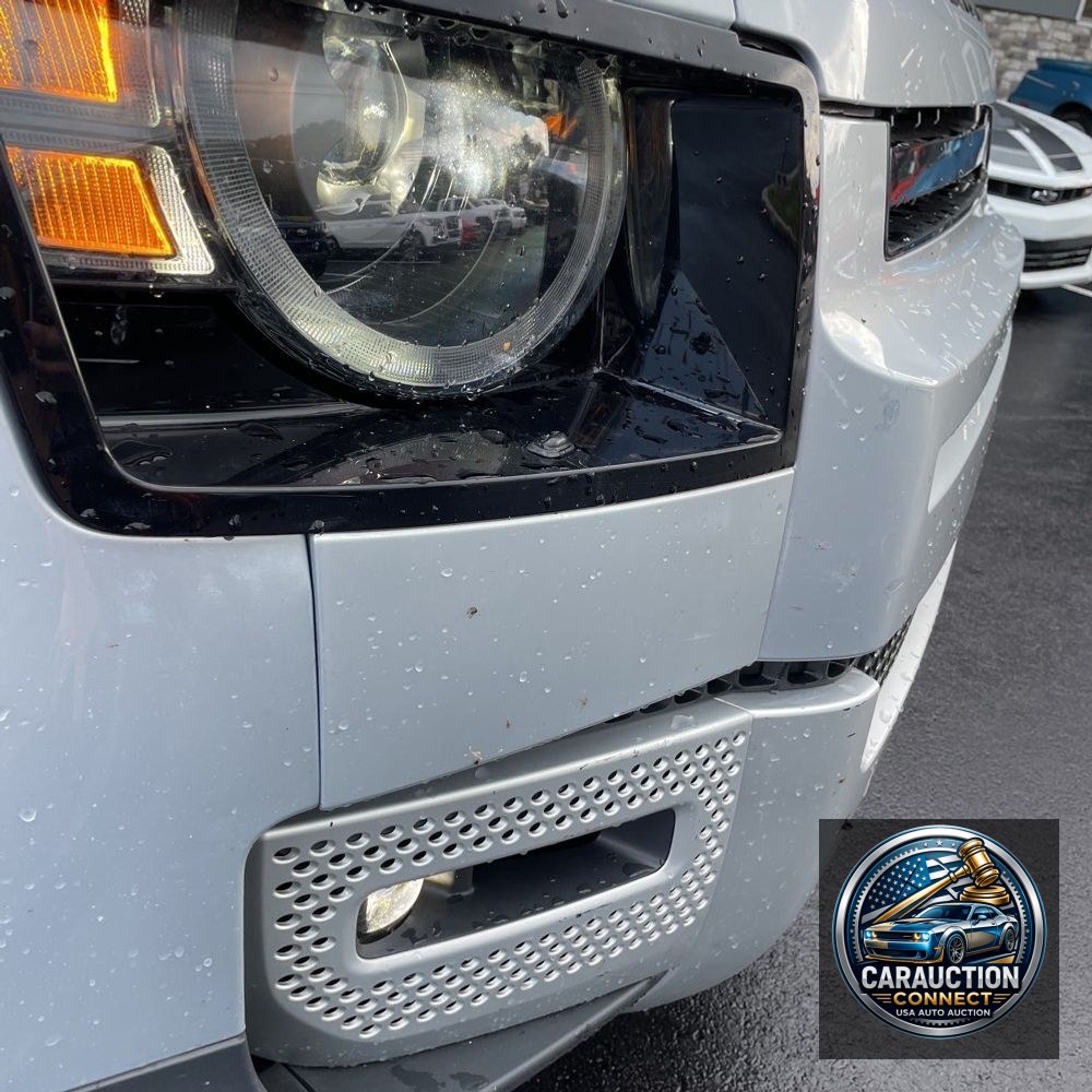 2024 Land Rover Defender 110 P300 S