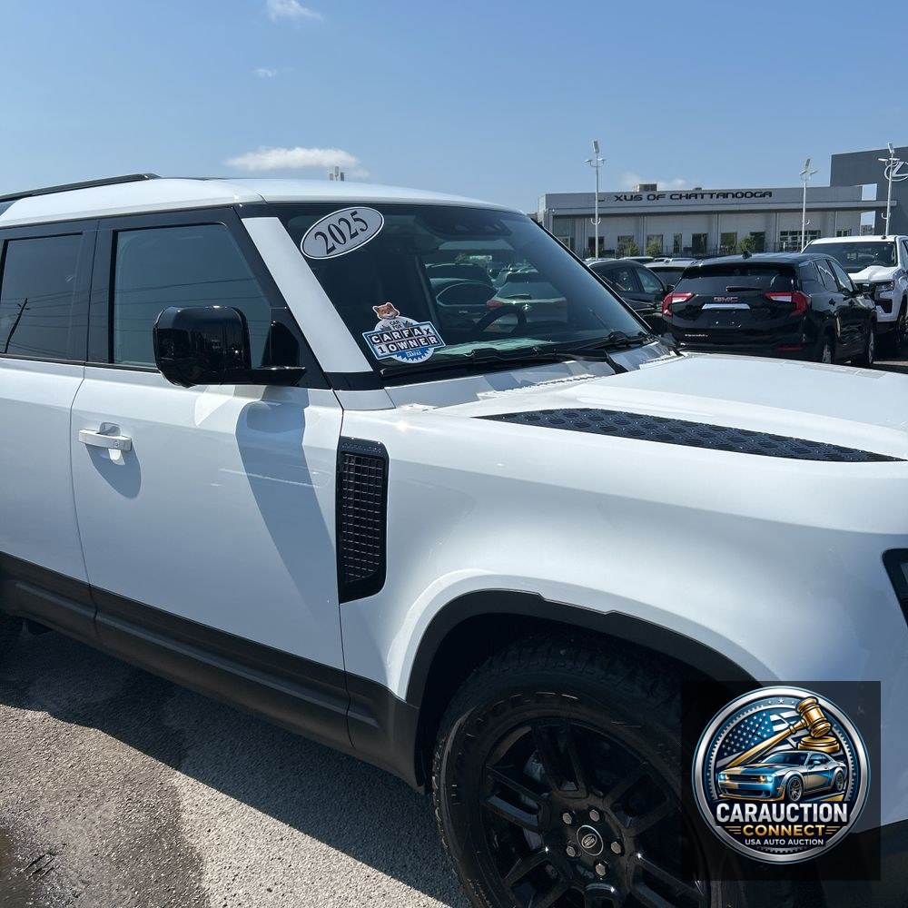 2025 Land Rover Defender 110 P300 S