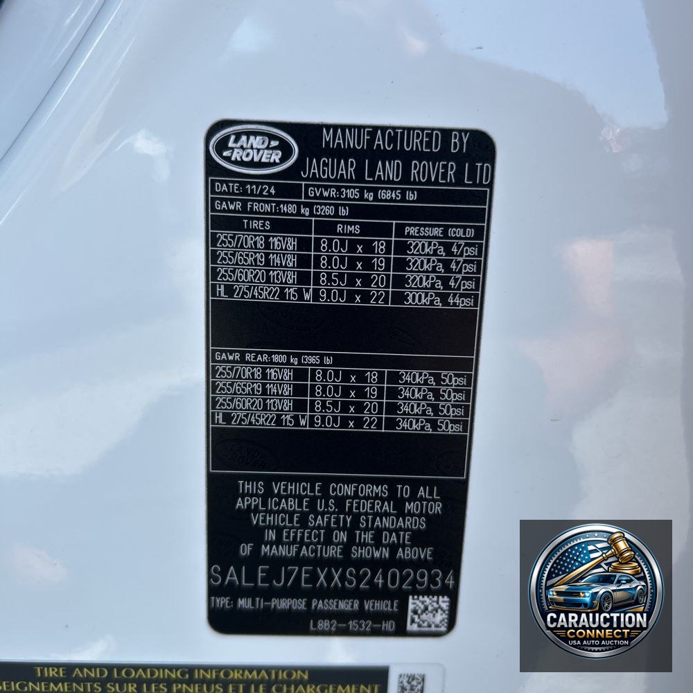 2025 Land Rover Defender 110 P300 S