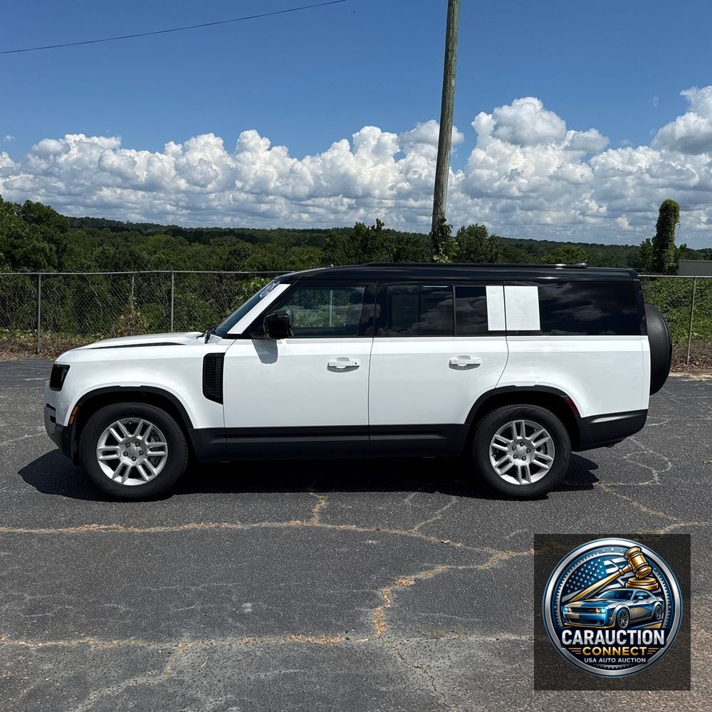 2025 Land Rover Defender 130 S P300