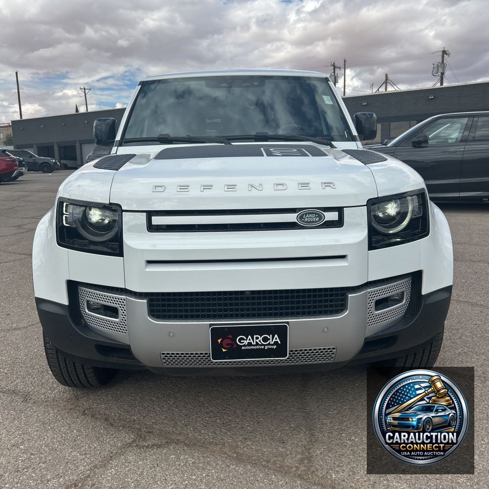 2023 Land Rover Defender 110 SE