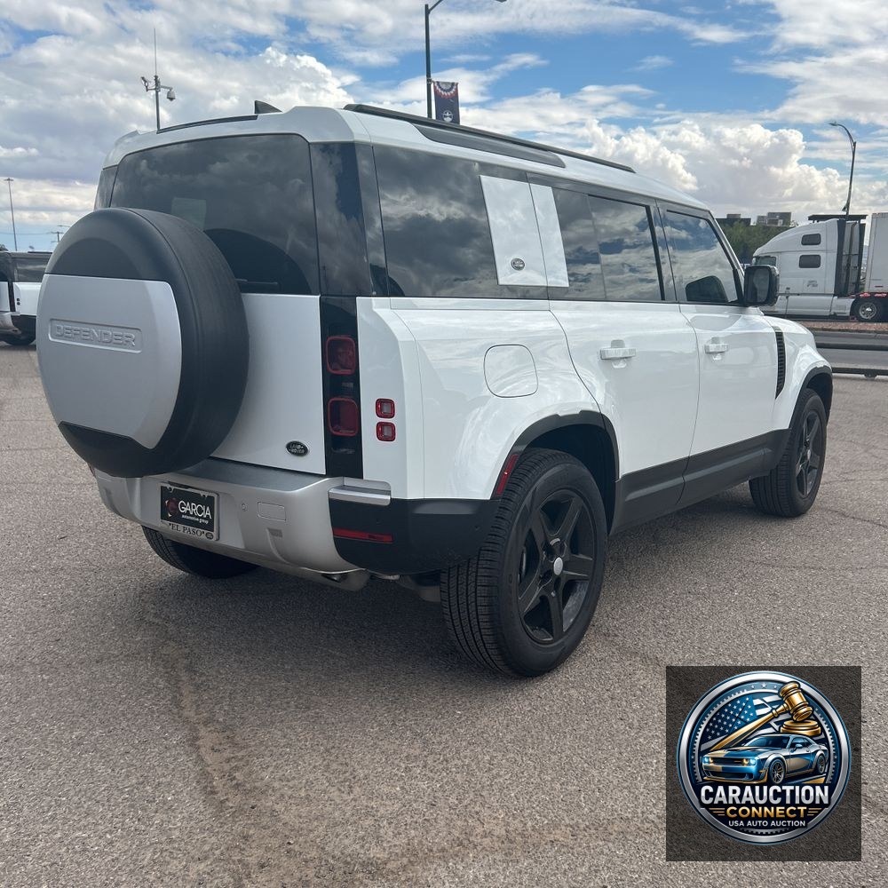 2023 Land Rover Defender 110 SE