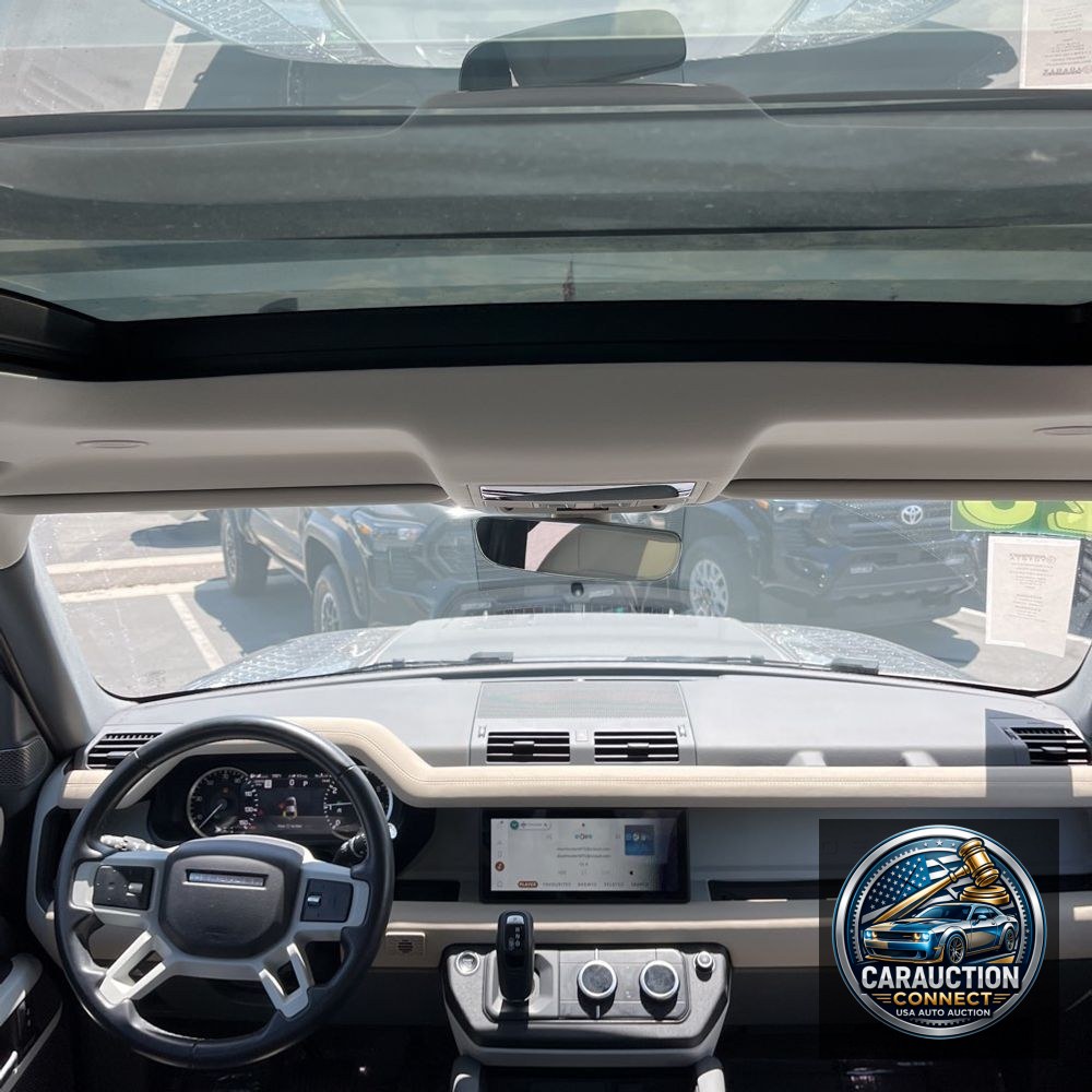 2023 Land Rover Defender 110 SE