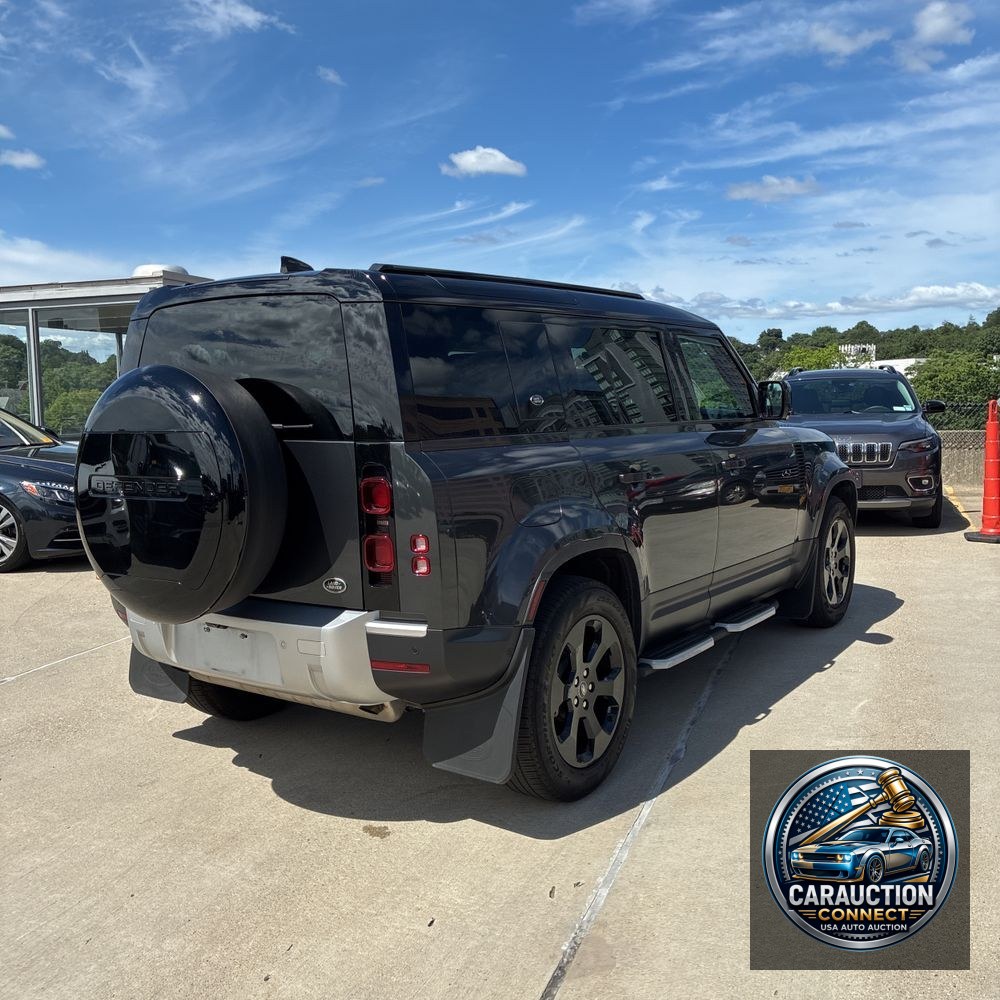 2023 Land Rover Defender 110 SE