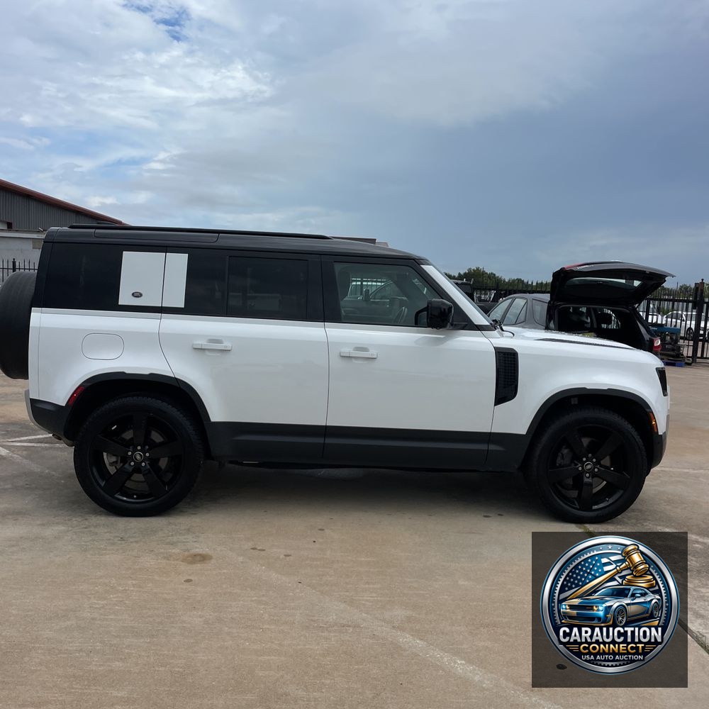 2021 Land Rover Defender 110 SE